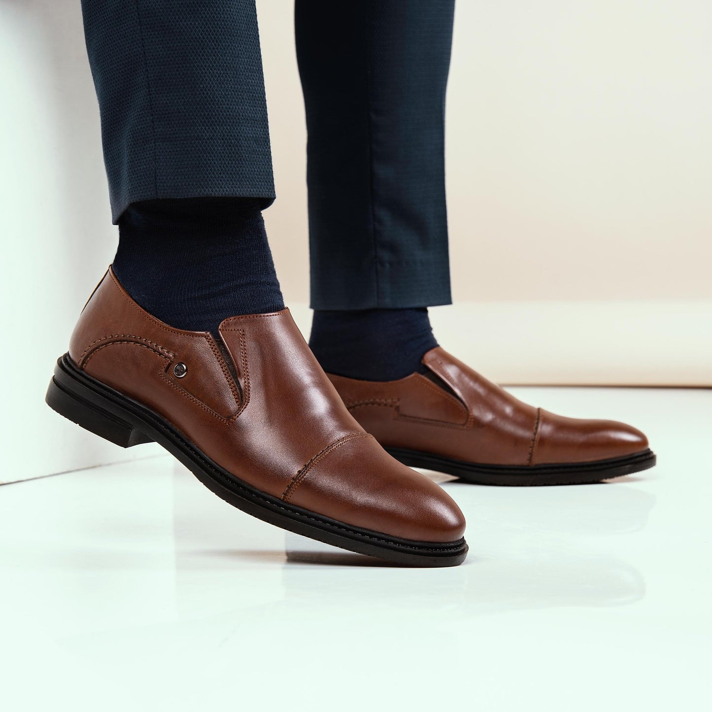 Lusso Cap Toe College 349