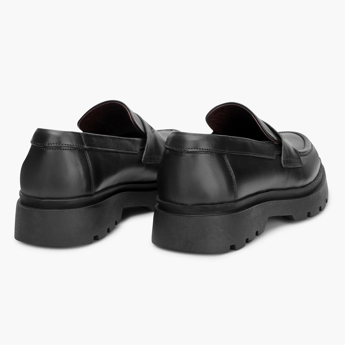 Lusso black classic comfy loafer 524