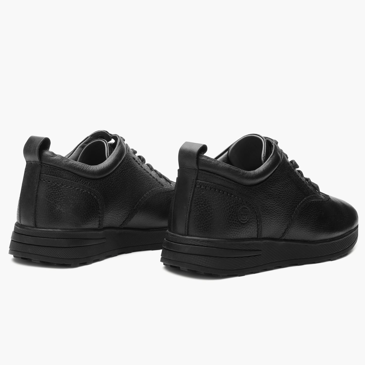 lusso leather sneaker 601