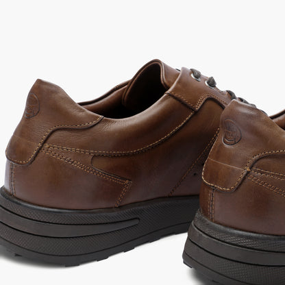 lusso leather sneaker 604