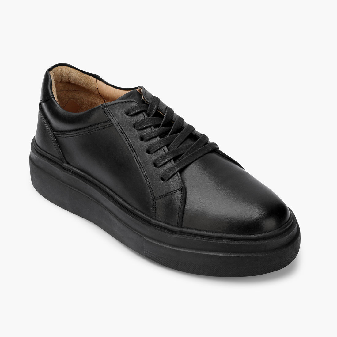 Premier Low Top 407 Plain black sneaker