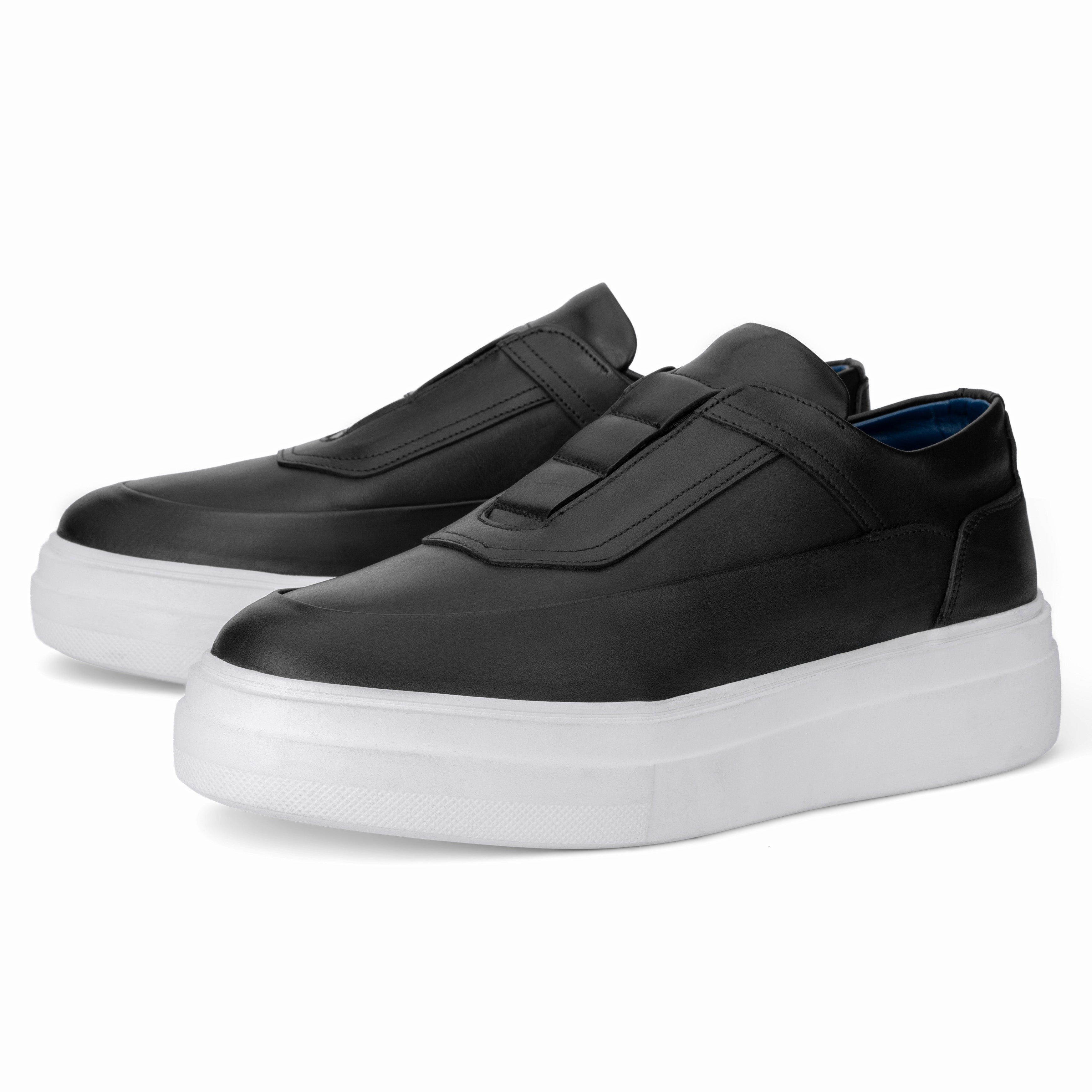 Lusso Slip-On Leather Sneaker with Edge black 409