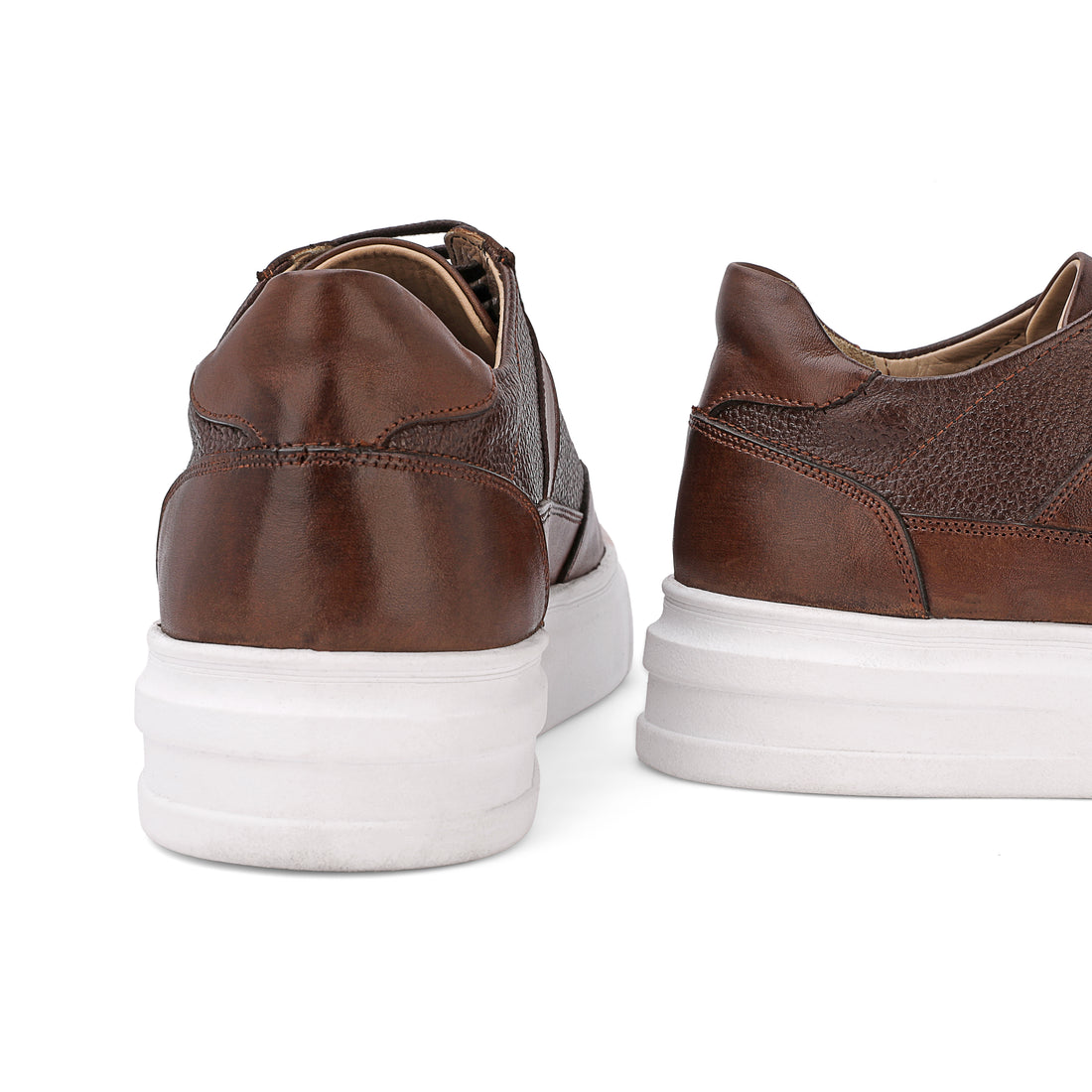 Lusso Leather Sneaker 408 brown vs wavy