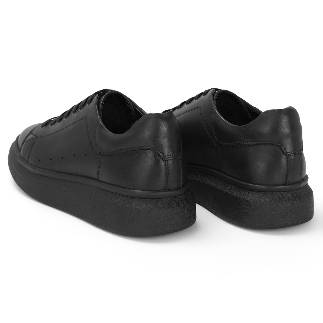 The McQueen-Inspired Low 402 - Black